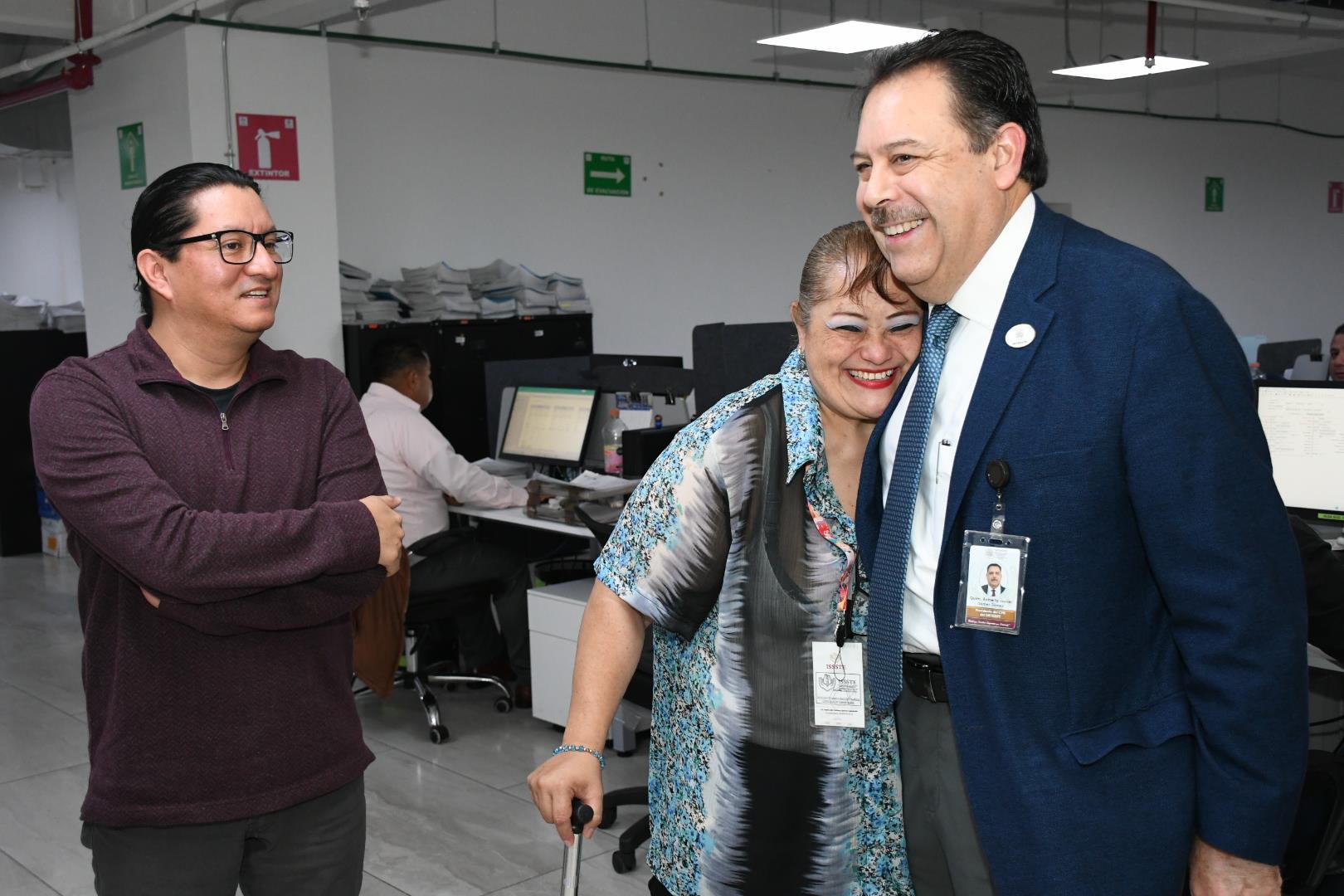 Saludamos a nuestras compañeras y compañeros que laboran en la Subdirección de Personal